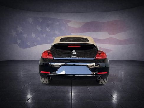 Used 2013 Volkswagen Beetle 2.0T FWD image 4