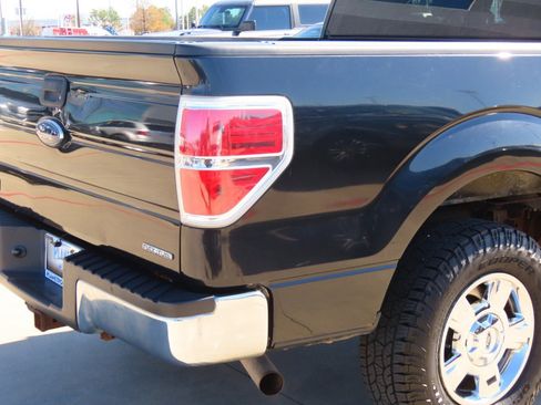Used 2012 Ford F150 XLT w/ XLT Convenience Pkg image 12