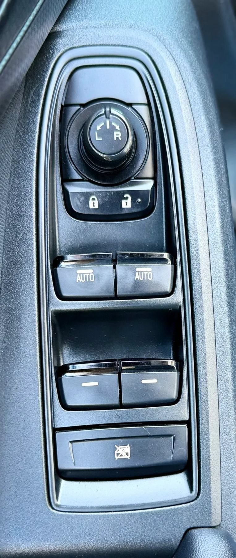 Used 2018 Subaru Impreza 2.0i AWD/4WD image 22