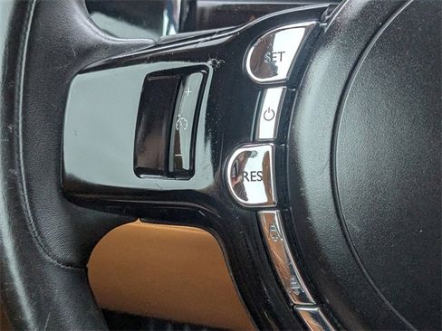 Used 2014 Rolls-Royce Wraith image 24