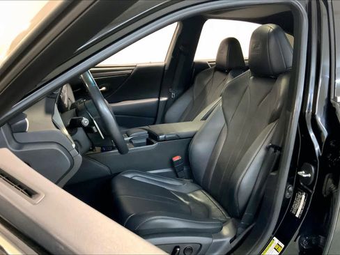 Used 2019 Lexus ES 350 F Sport w/ Accessory Package 2 image 7