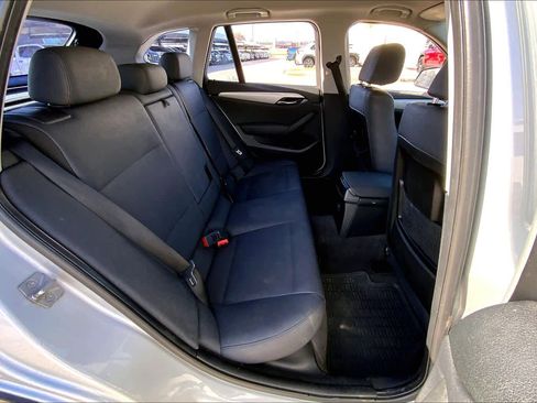 Used 2015 BMW X1 sDrive28i image 17