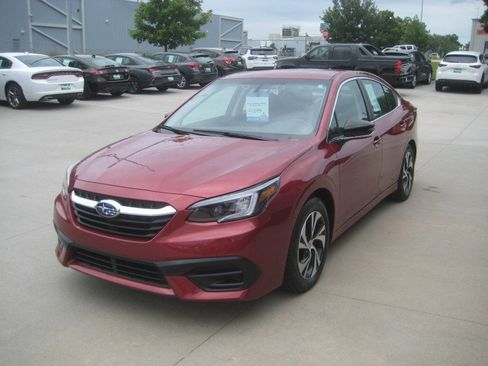 Used 2022 Subaru Legacy Premium AWD/4WD image 4