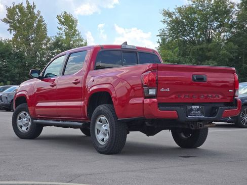 Used 2019 Toyota Tacoma SR AWD/4WD image 17