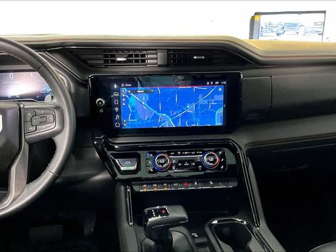 Certified 2023 GMC Sierra 1500 AT4 w/ AT4 Premium Package image 6