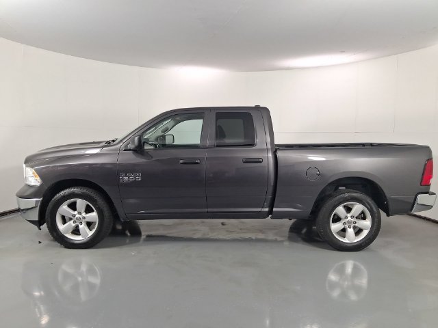 Used 2024 RAM 1500 Classic SLT AWD/4WD image 28