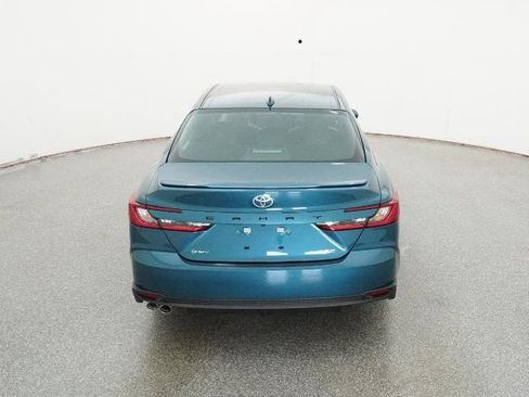 New 2026 Toyota Camry SE image 7