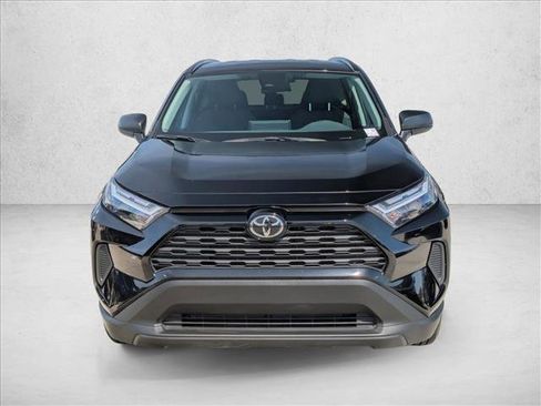 Used 2025 Toyota RAV4 LE image 2
