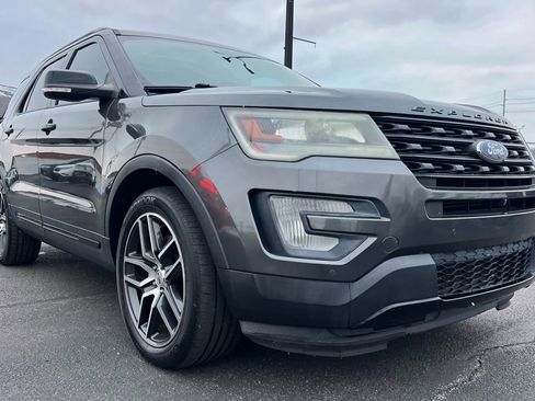 Used 2017 Ford Explorer Sport w/ Equipment Group 401A image 11