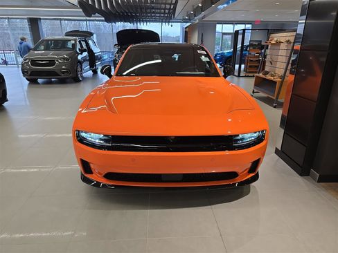 New 2025 Dodge Charger R/T w/ Quick Order Package 25M R/T image 7