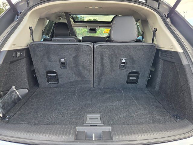 Certified 2026 Acura MDX w/ Technology Package FWD image 13