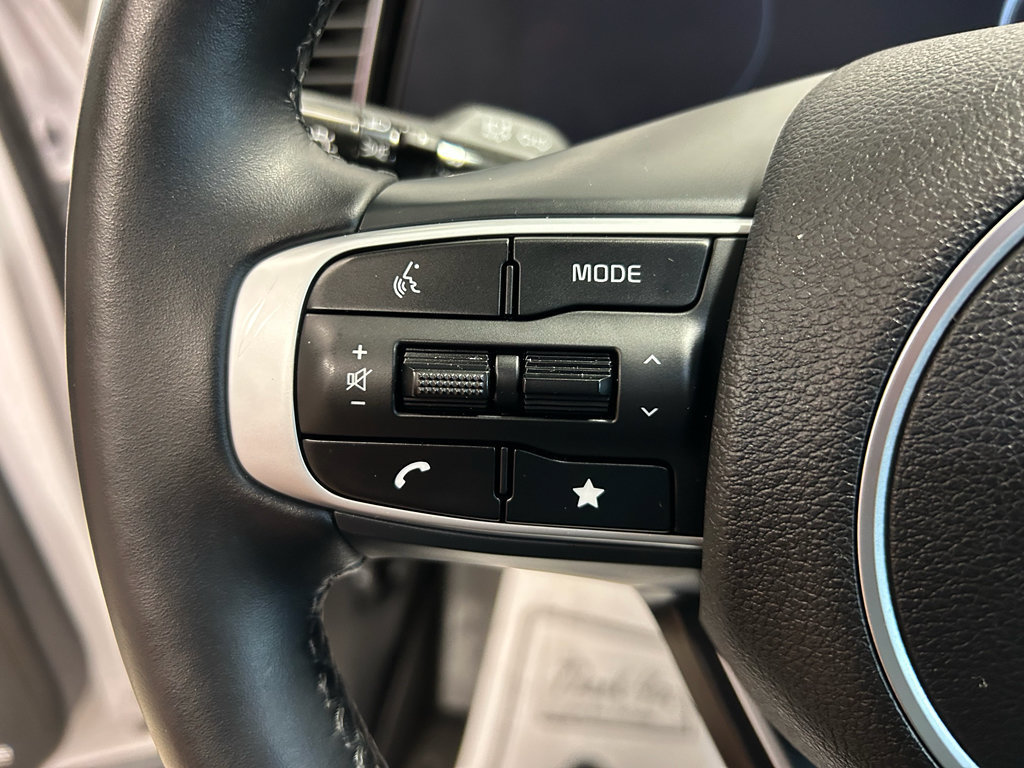 Used 2023 Kia Sportage X-Pro Prestige AWD/4WD image 11