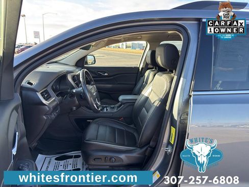 Used 2021 GMC Acadia Denali w/ Denali Technology Package image 16