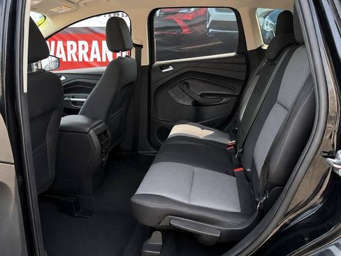 Used 2017 Ford Escape SE AWD/4WD image 7