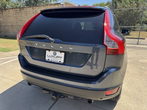 Used 2012 Volvo XC60 T6 AWD/4WD image 11