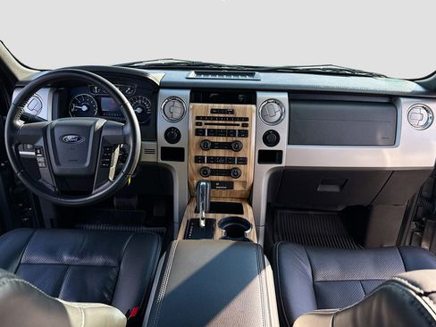 Used 2011 Ford F150 Lariat w/ Lariat Chrome Pkg image 3