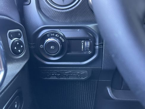 New 2026 Jeep Wrangler Unlimited Rubicon image 42