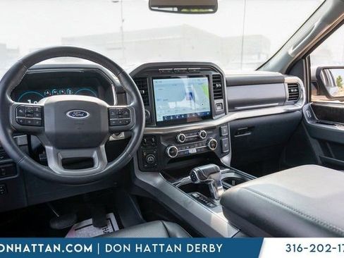 Used 2022 Ford F150 Lariat w/ Trailer Tow Package image 28