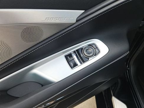 Used 2025 Chevrolet Corvette Stingray Preferred Cpe w/ Z51 Performance Package RWD image 21