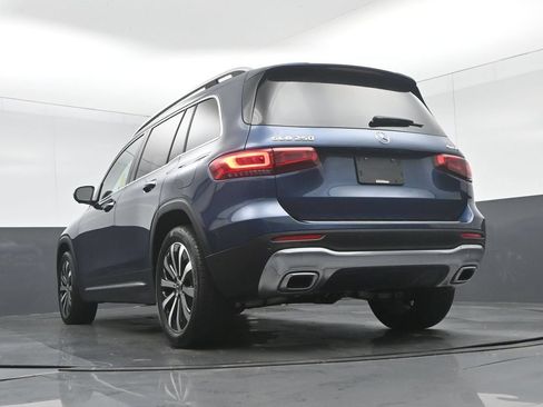Used 2022 Mercedes-Benz GLB 250 4MATIC image 68