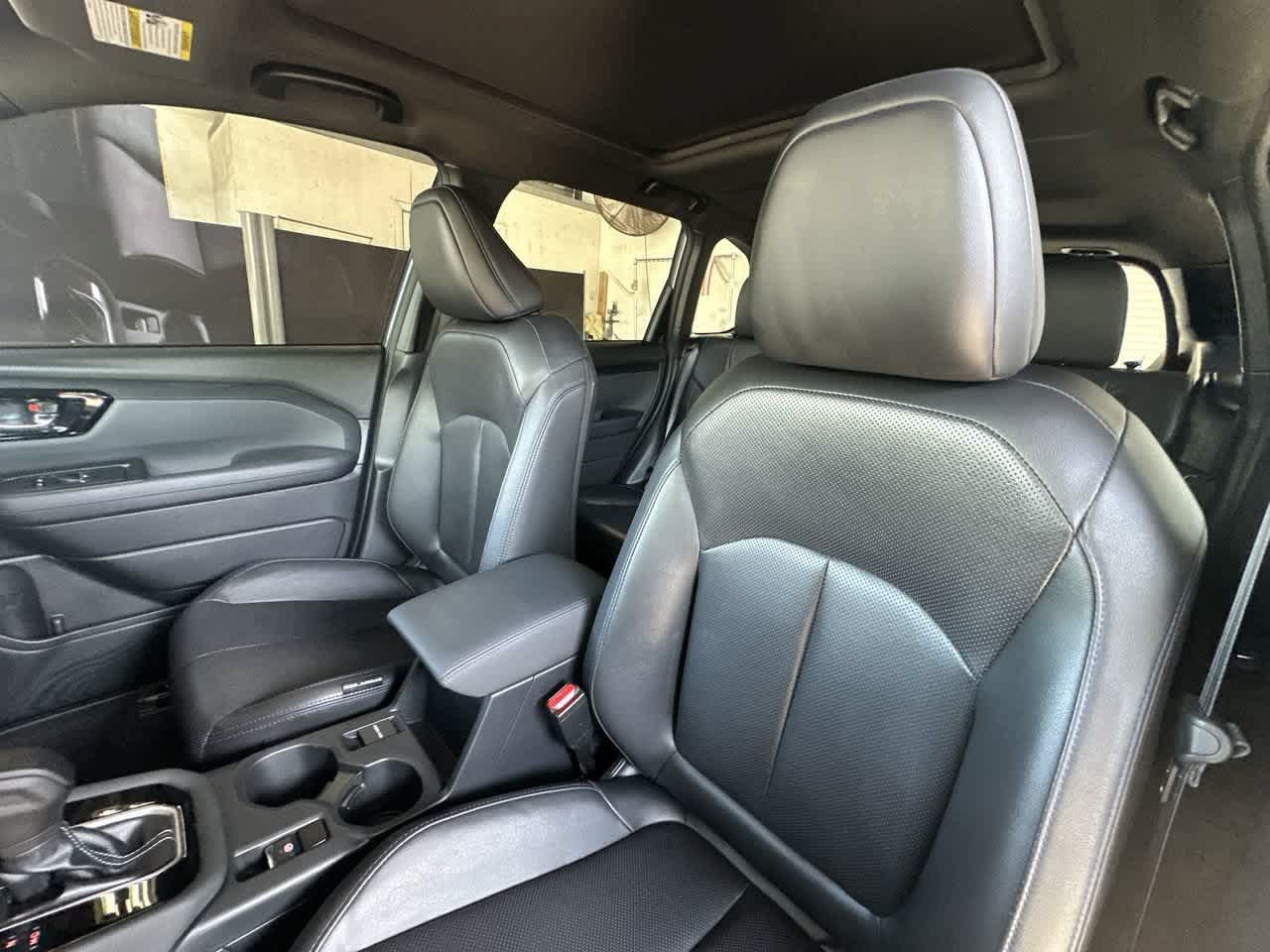 Used 2025 Subaru Forester Limited AWD/4WD image 14
