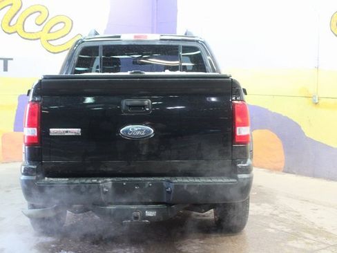 Used 2008 Ford Explorer Sport Trac XLT image 7