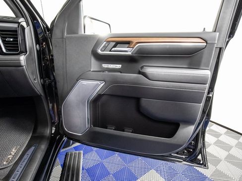 Used 2023 GMC Sierra 1500 Denali w/ Denali Reserve Package image 13