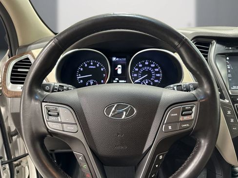 Used 2018 Hyundai Santa Fe Limited FWD image 22