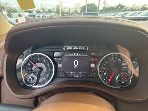 Used 2020 RAM 1500 Laramie image 19