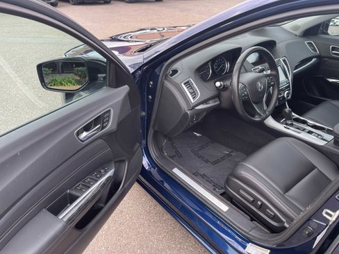 Used 2020 Acura TLX image 16