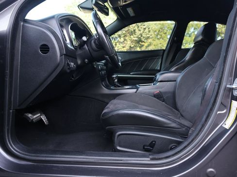 Used 2020 Dodge Charger Scat Pack w/ Plus Group RWD image 20