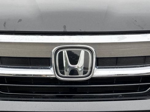 Used 2022 Honda Pilot Elite image 44