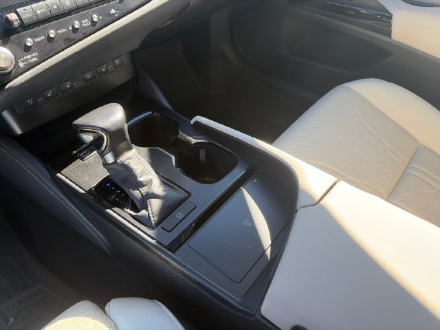 Certified 2024 Lexus ES 350 Ultra Luxury w/ Accessory Package (Z2) FWD image 21