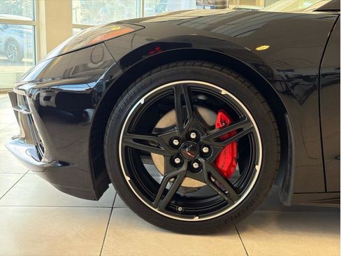 Used 2024 Chevrolet Corvette Stingray Coupe w/ 1LT image 8