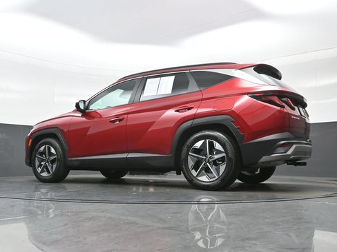 Certified 2025 Hyundai Tucson SEL FWD image 28