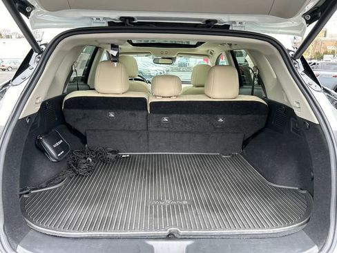 Certified 2023 Nissan Murano Platinum w/ Cargo Package image 28