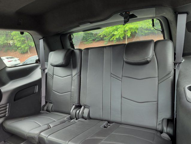 Used 2018 Cadillac Escalade Platinum AWD/4WD image 14