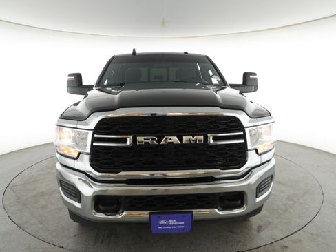 Used 2024 RAM 2500 Tradesman w/ Chrome Appearance Group image 2