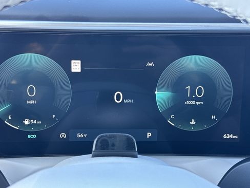 Used 2026 Hyundai Palisade Calligraphy image 11