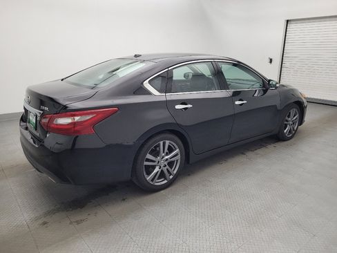 Used 2018 Nissan Altima 3.5 SL image 10