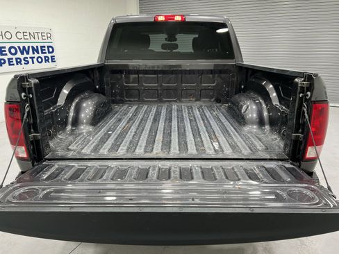 Used 2023 RAM 1500 Classic SLT image 22