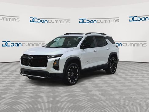 Used 2025 Chevrolet Equinox RS w/ Safety and Technology Package AWD/4WD image 5
