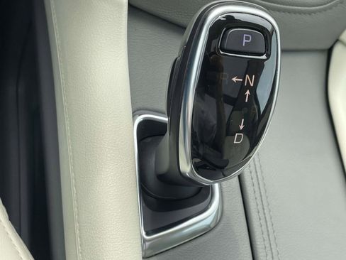Used 2019 Cadillac XT5 Luxury AWD/4WD image 24