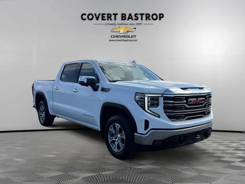 Used 2025 GMC Sierra 1500 SLT image 6