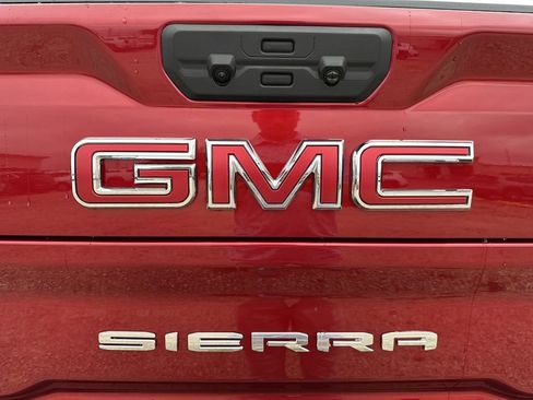 New 2026 GMC Sierra 2500 AT4 w/ AT4 Premium Plus Package AWD/4WD image 34