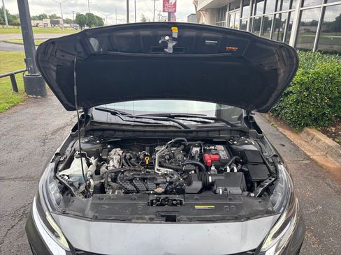 Used 2025 Nissan Altima 2.5 SV FWD image 32