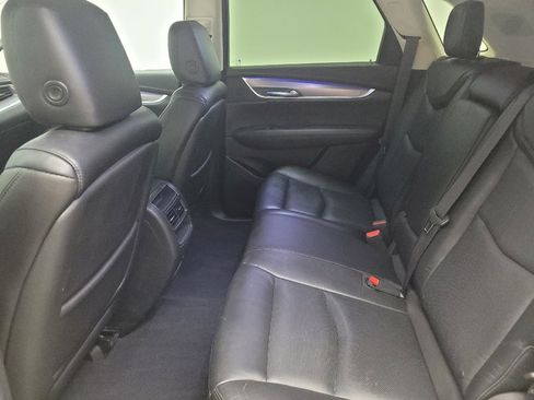 Used 2017 Cadillac XT5 Premium Luxury w/ Driver Assist Package FWD image 18