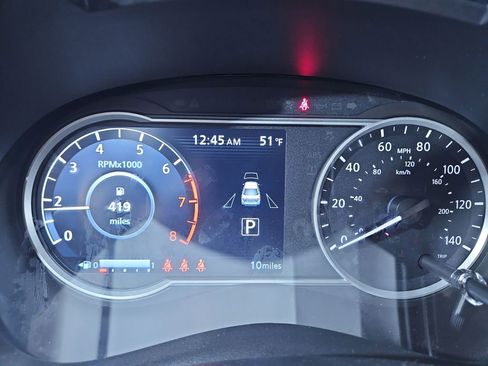 New 2025 Nissan Versa SV w/ Trunk Package image 15