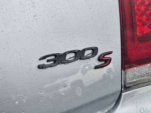 Used 2023 Chrysler 300 S image 32