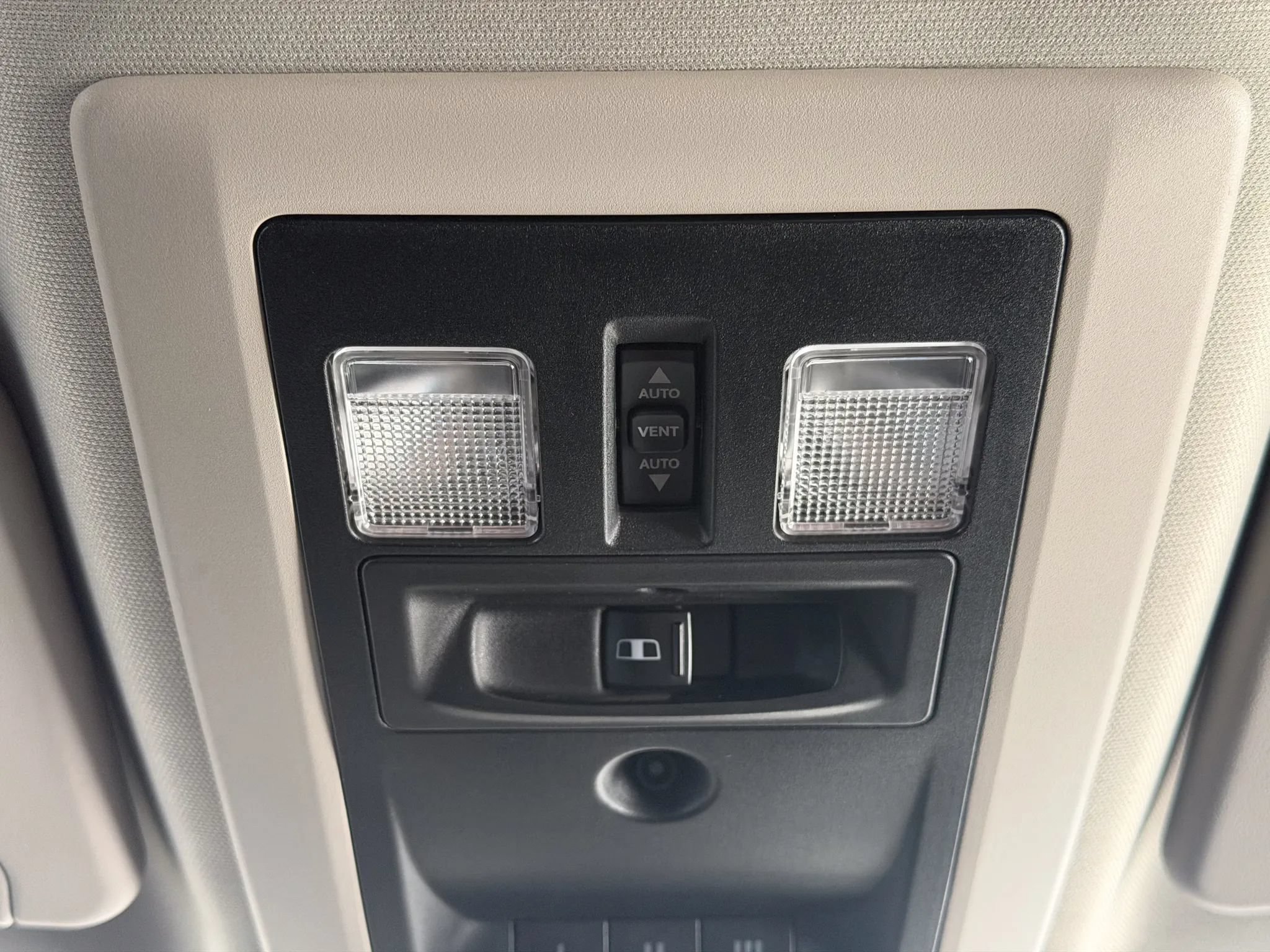 Used 2012 RAM 1500 Laramie Limited AWD/4WD image 33